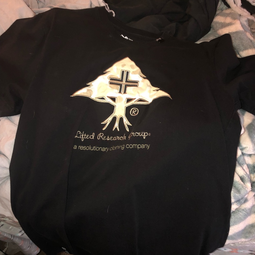 LRG Shirt